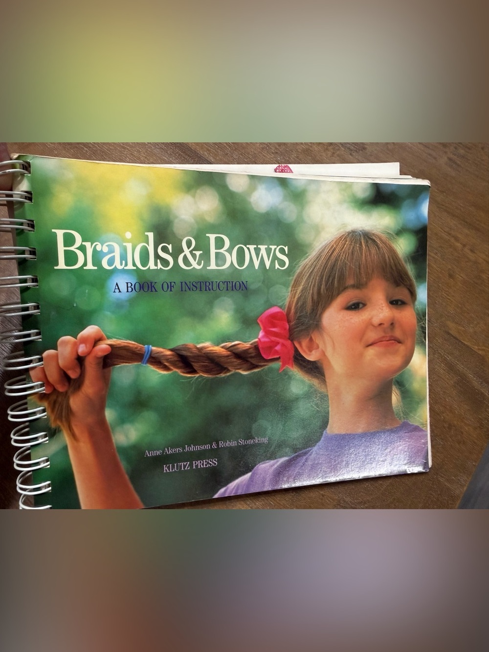 Klutz Press vintage Braids & Bows spiral bound book